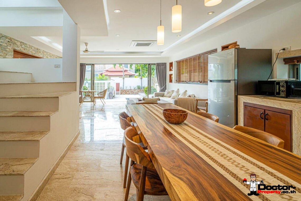 Modern 4 Bedroom Pool Villa in Chaweng, Koh Samui – For Sale