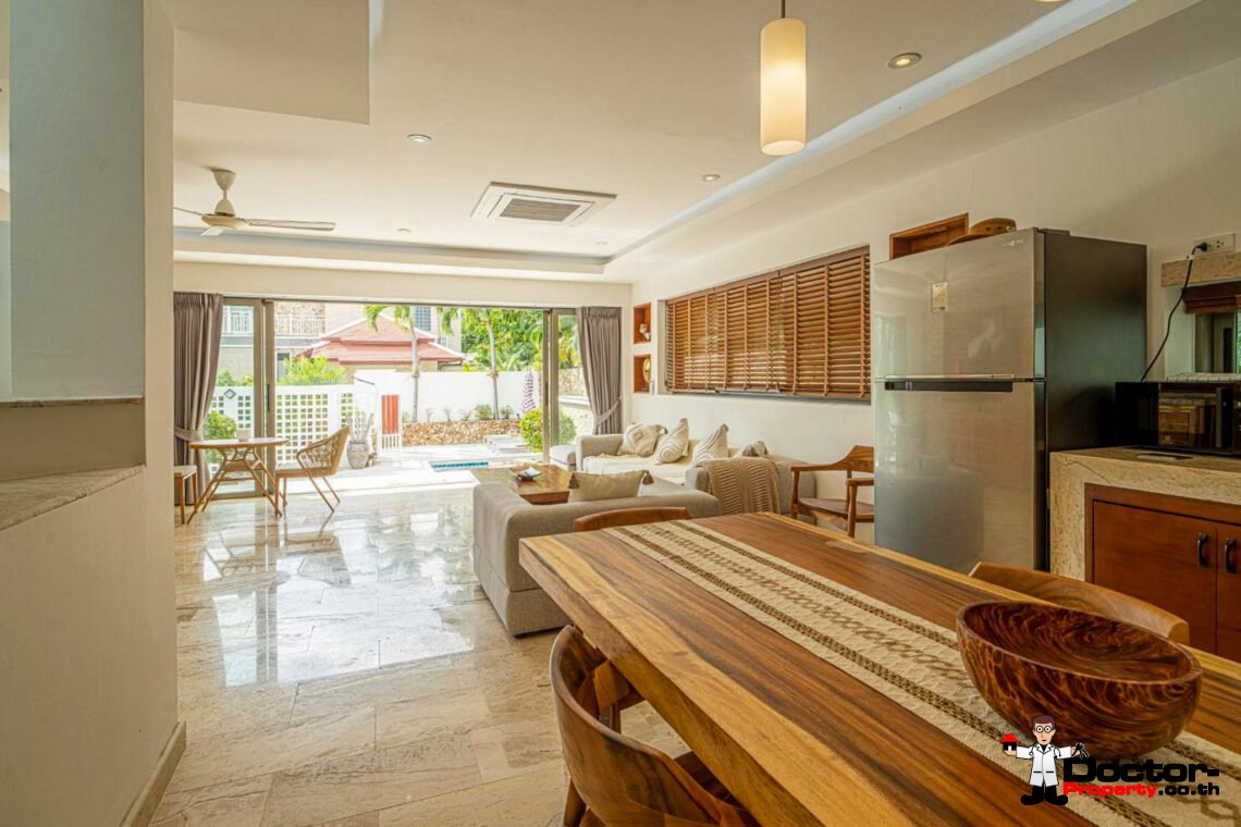 Modern 4 Bedroom Pool Villa in Chaweng, Koh Samui – For Sale