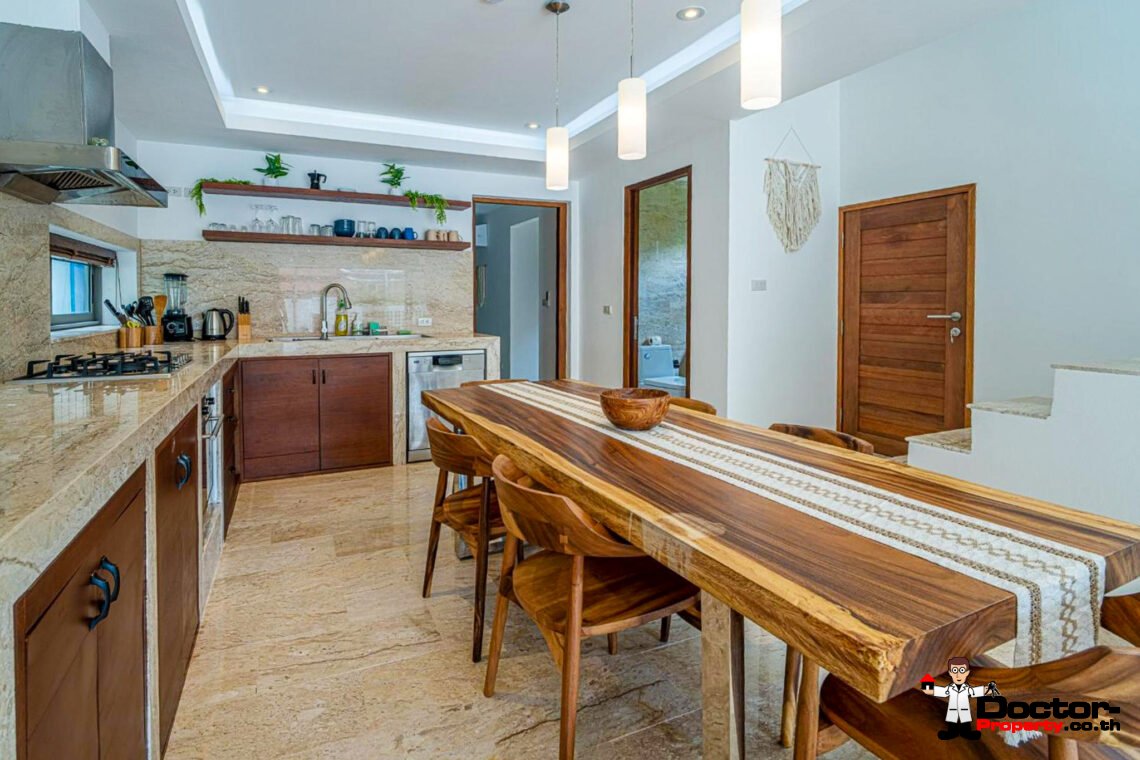 Modern 4 Bedroom Pool Villa in Chaweng, Koh Samui – For Sale