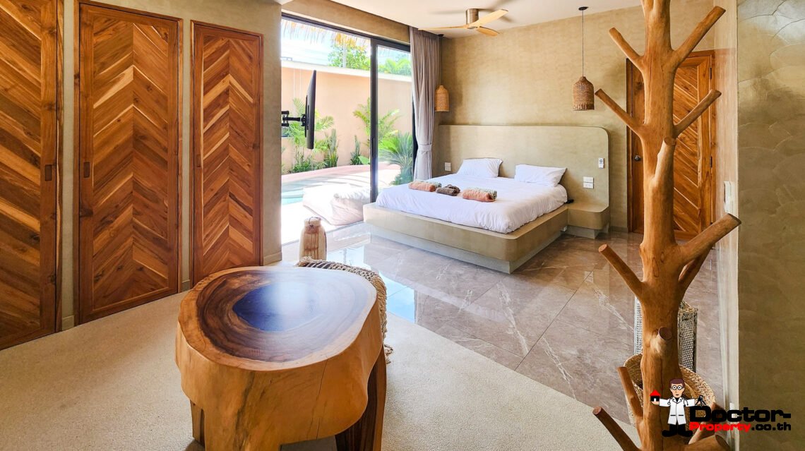 3 Bedroom Private Pool Villa with Balinese Style in Lamai, Koh Samui – For Sale