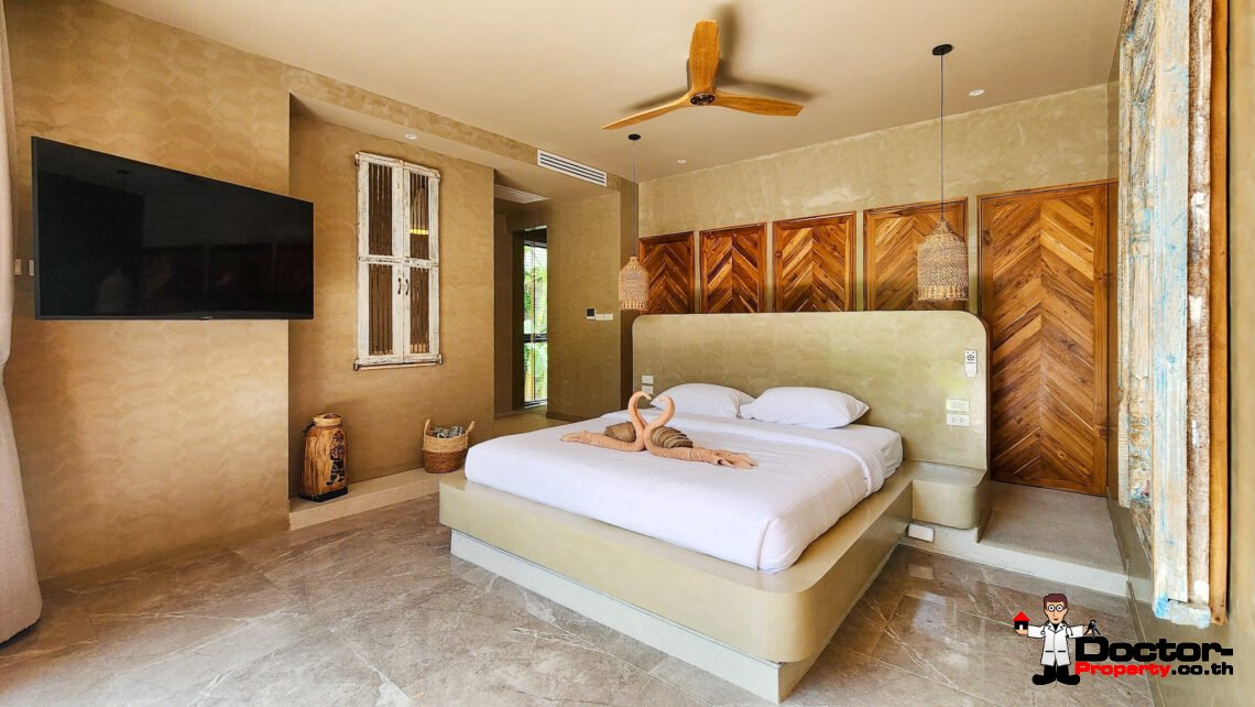 3 Bedroom Private Pool Villa with Balinese Style in Lamai, Koh Samui – For Sale