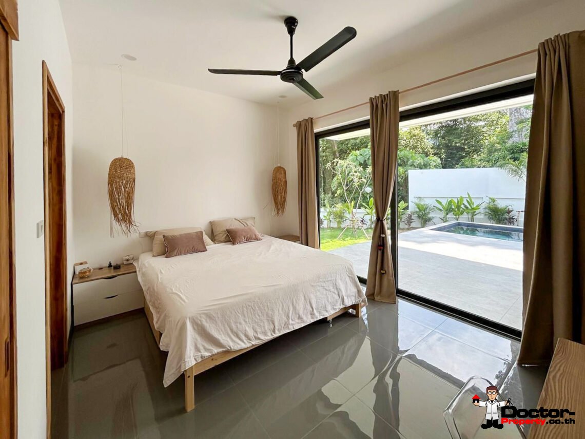 3 Bedroom Private Pool Villa with Spacious Garden in Lamai, Koh Samui – For Sale