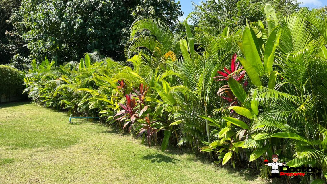 3 Bedroom Private Pool Villa with Spacious Garden in Lamai, Koh Samui – For Sale