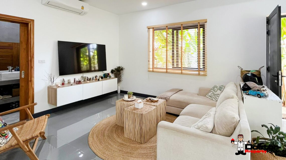 3 Bedroom Private Pool Villa with Spacious Garden in Lamai, Koh Samui – For Sale