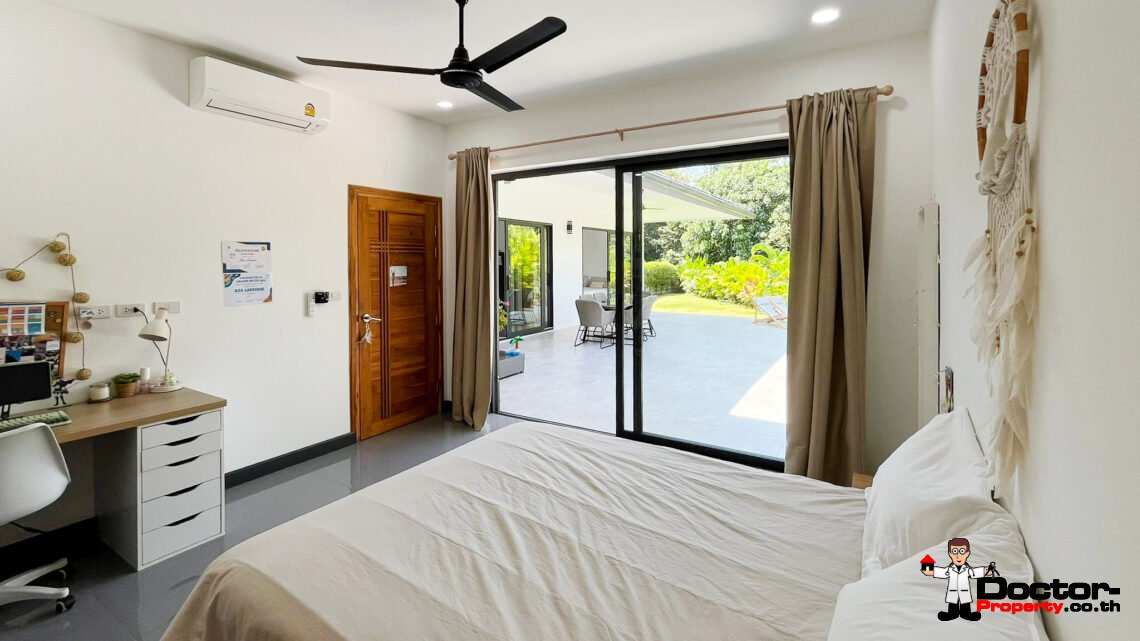 3 Bedroom Private Pool Villa with Spacious Garden in Lamai, Koh Samui – For Sale