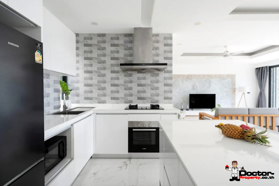 Modern 4 Bedroom Pool Villa with Sea View in Bo Phut, Koh Samui – For Sale