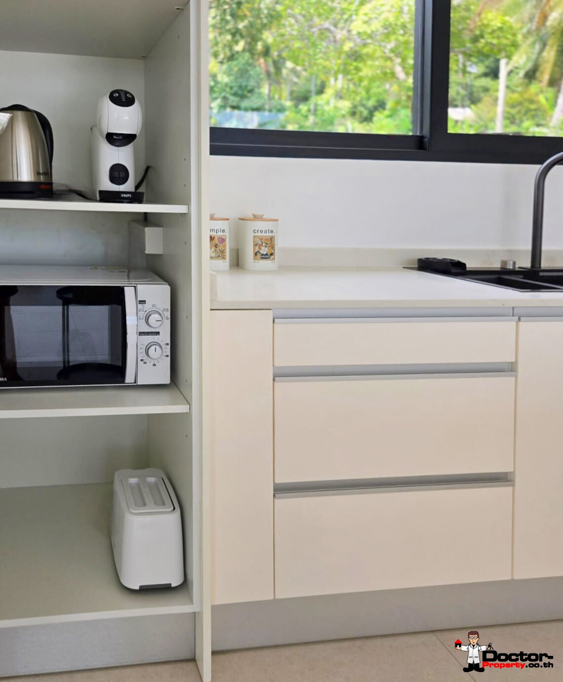 New 4 Bedroom Private Pool Villa with Mountain View in Na Mueang, Koh Samui – For Sale