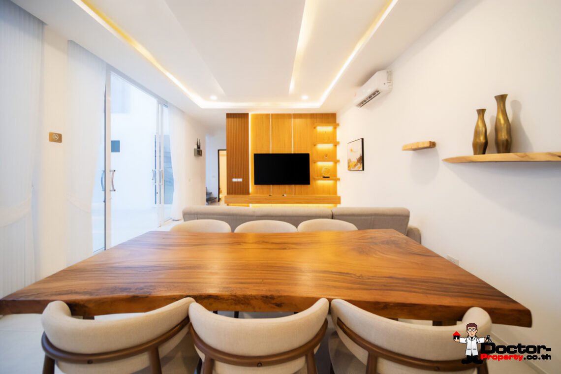 Stylish 3 Bedroom Private Pool Villa in Mae Nam, Koh Samui – For Sale