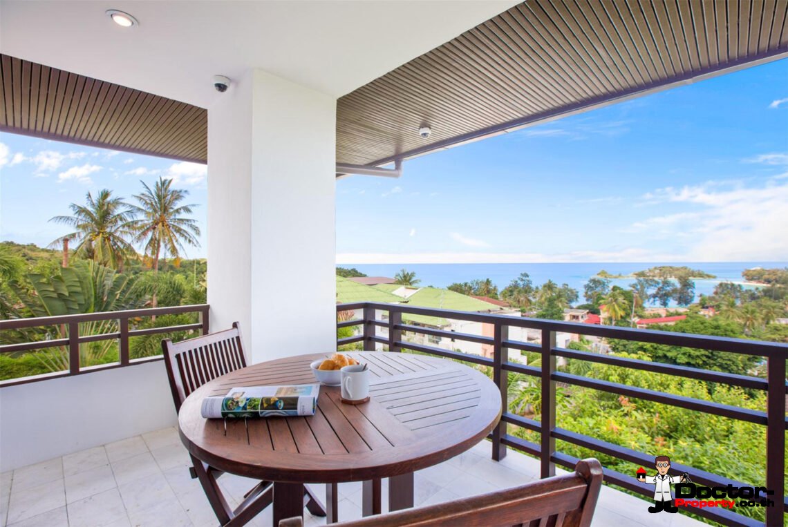 4 Bedroom Pool Villa with Sea View in Choeng Mon, Koh Samui – For Sale