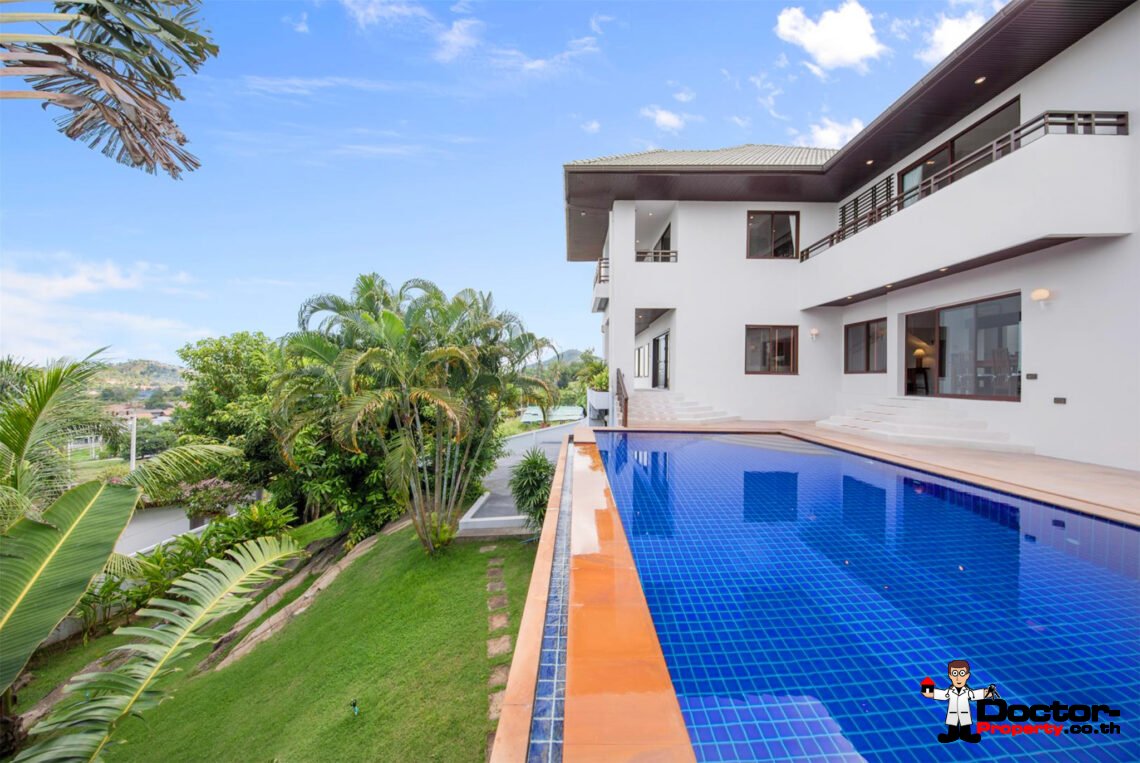 4 Bedroom Pool Villa with Sea View in Choeng Mon, Koh Samui – For Sale