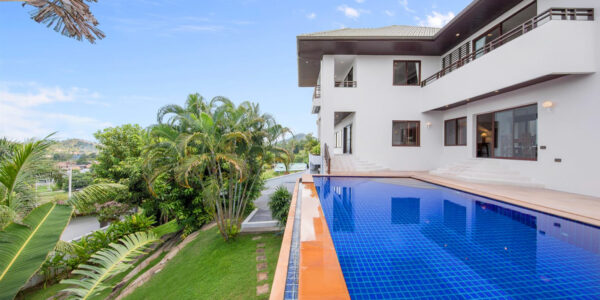 4 Bedroom Pool Villa with Sea View in Choeng Mon, Koh Samui – For Sale