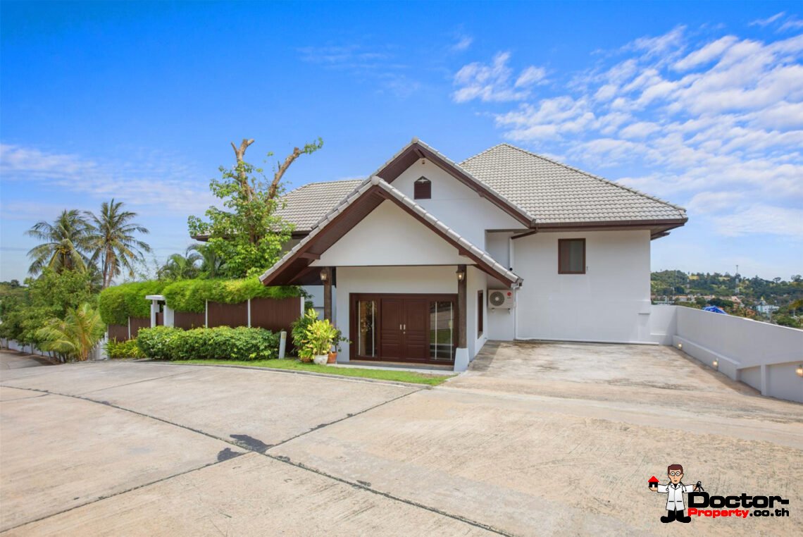 4 Bedroom Pool Villa with Sea View in Choeng Mon, Koh Samui – For Sale