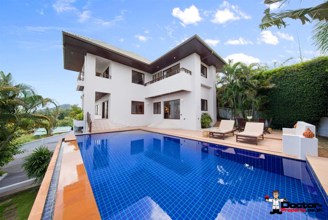 4 Bedroom Pool Villa with Sea View in Choeng Mon, Koh Samui – For Sale