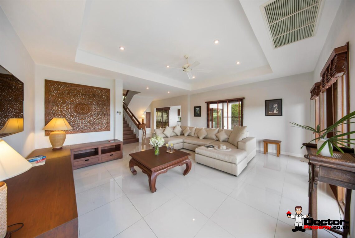4 Bedroom Pool Villa with Sea View in Choeng Mon, Koh Samui – For Sale