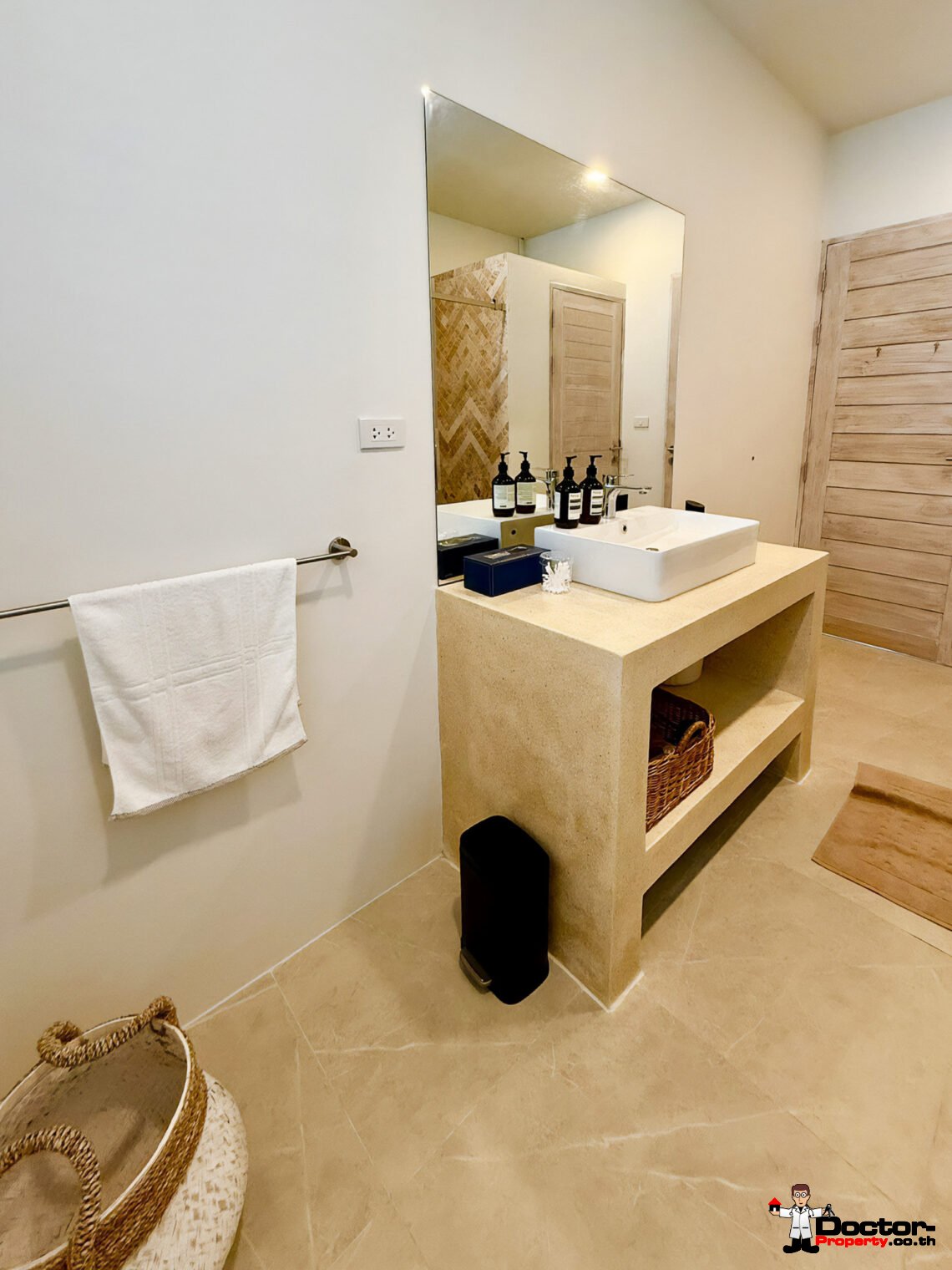 Tropical 2 Bedroom Private Pool Villa in Mae Nam, Koh Samui – For Sale