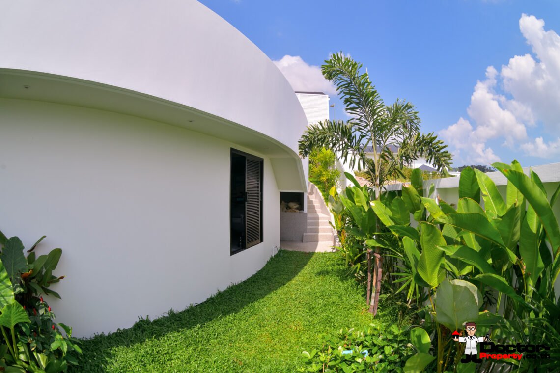 Luxurious 5 Bedroom Pool Villa with Sea View in Bo Phut, Koh Samui – For Sale
