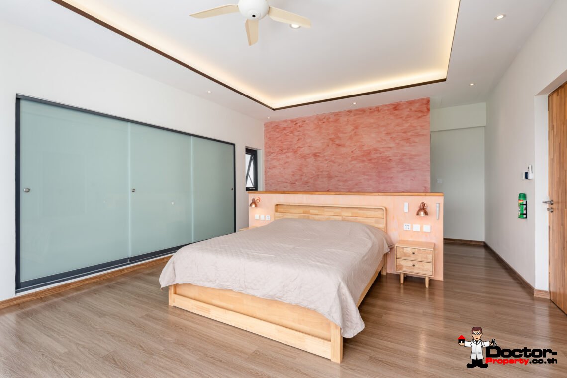 Spacious 3 Bedroom Private Pool Villa with Sea View in Leam Set, Koh Samui – For Sale