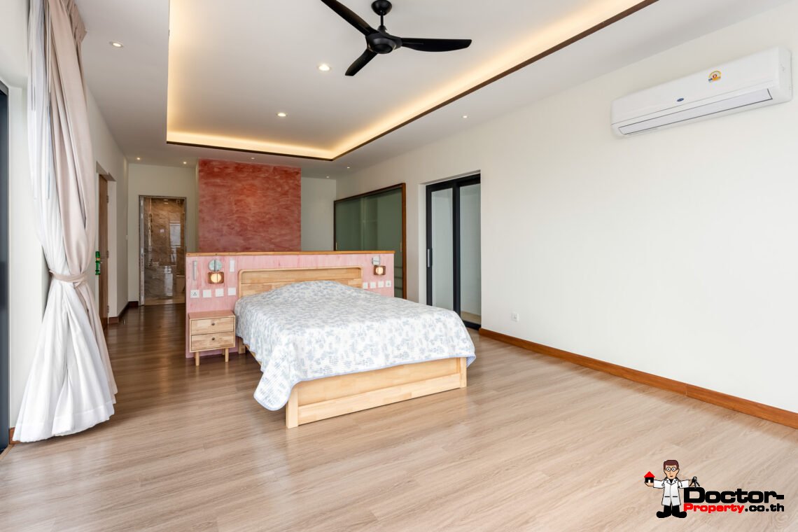 Spacious 3 Bedroom Private Pool Villa with Sea View in Leam Set, Koh Samui – For Sale