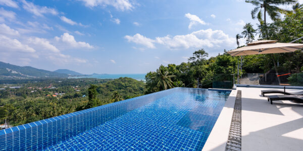 Spacious 3 Bedroom Private Pool Villa with Sea View in Leam Set, Koh Samui – For Sale