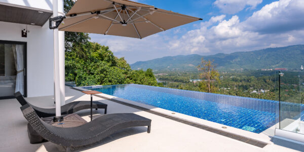 Spacious 3 Bedroom Private Pool Villa with Sea View in Leam Set, Koh Samui – For Sale