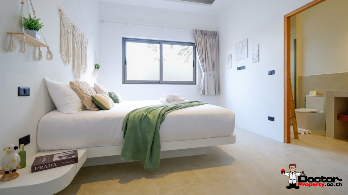 Modern 3 Bedroom Private Pool Villa in Mae Nam, Koh Samui – For Sale