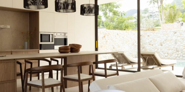 Contemporary 3 Bedroom Pool Villa, Walk to the Beach in Bang Por, Koh Samui – For Sale