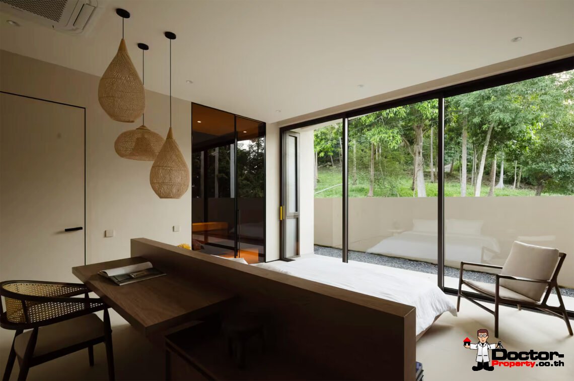 Contemporary 3 Bedroom Pool Villa, Walk to the Beach in Bang Por, Koh Samui – For Sale