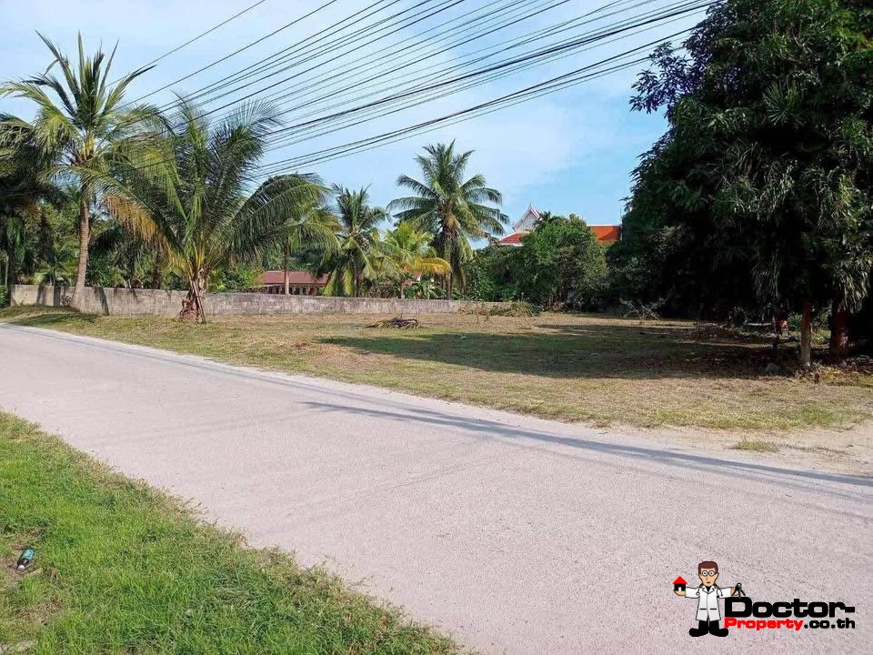 2 Bedroom Tiny House, 800 metre walk to the Beach in Ban Tai, Koh Samui – For Sale