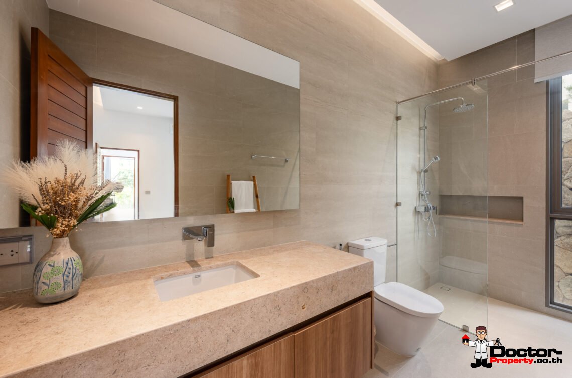 Luxury 3-4 Bedroom Private Pool Villa with Sea View in Chaweng Noi, Koh Samui – For Sale