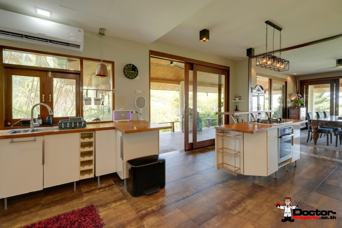 3 + 1 Bedroom Villa With Sea View in Taling Ngam, Koh Samui – For Sale