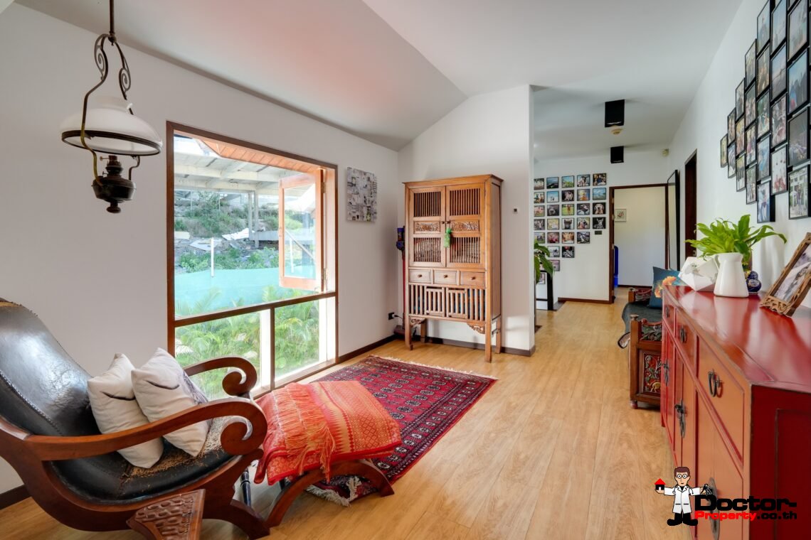 3 + 1 Bedroom Villa With Sea View in Taling Ngam, Koh Samui – For Sale