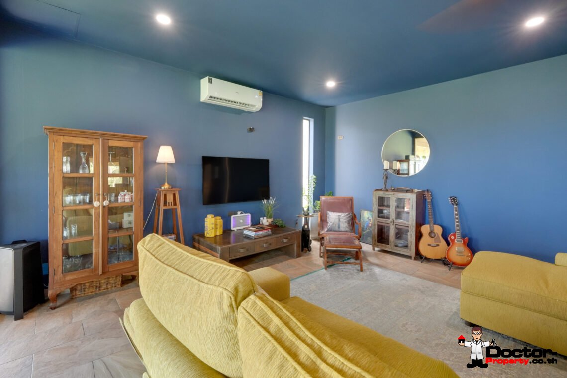 3 + 1 Bedroom Villa With Sea View in Taling Ngam, Koh Samui – For Sale