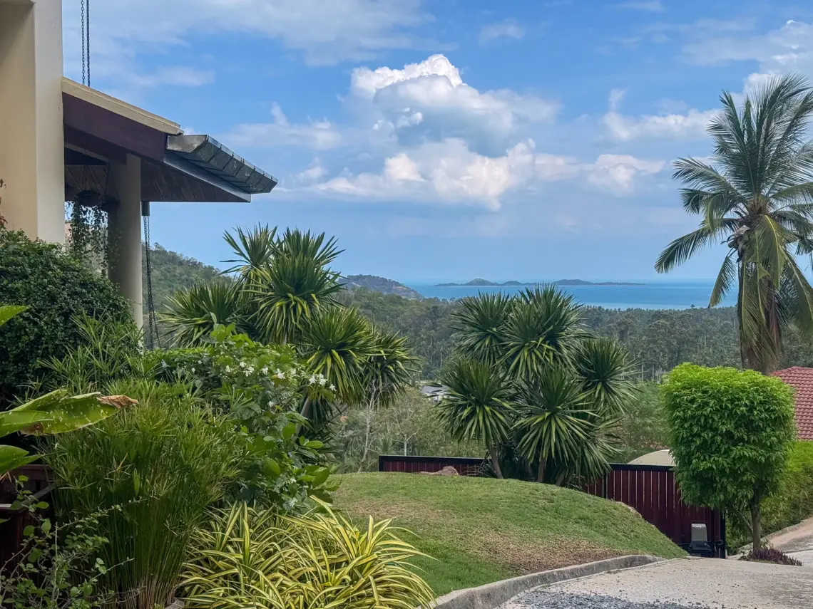 Garden and sea view at the villa in Taling Ngam, Koh Samui