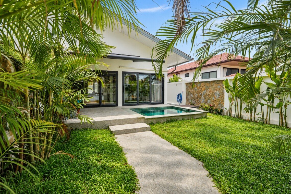 1-Bedroom Pool Villas for Sale in Bangrak, Koh Samui