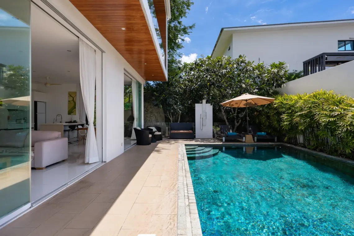 pool terrace in a garden pool villa in Lamai