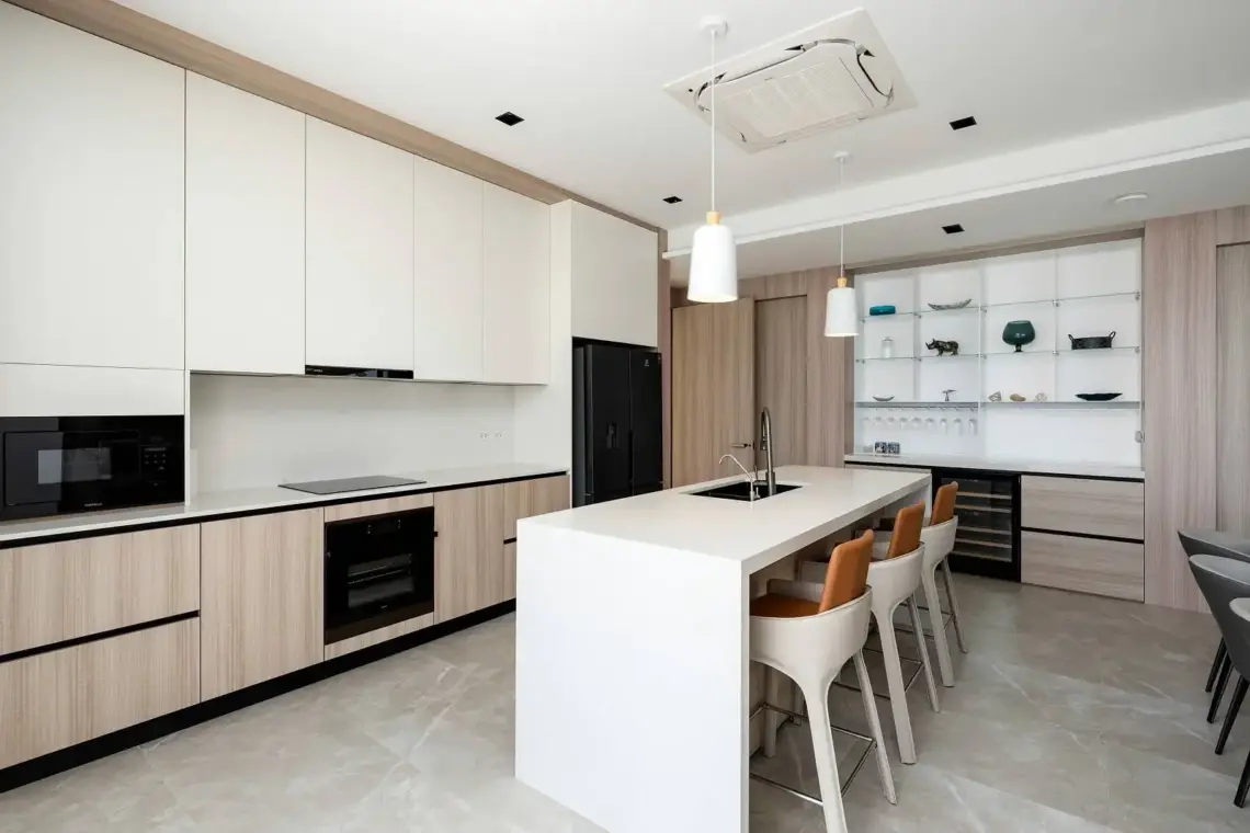 Kitchen island and appliances in a Chaweng Noi pool villa