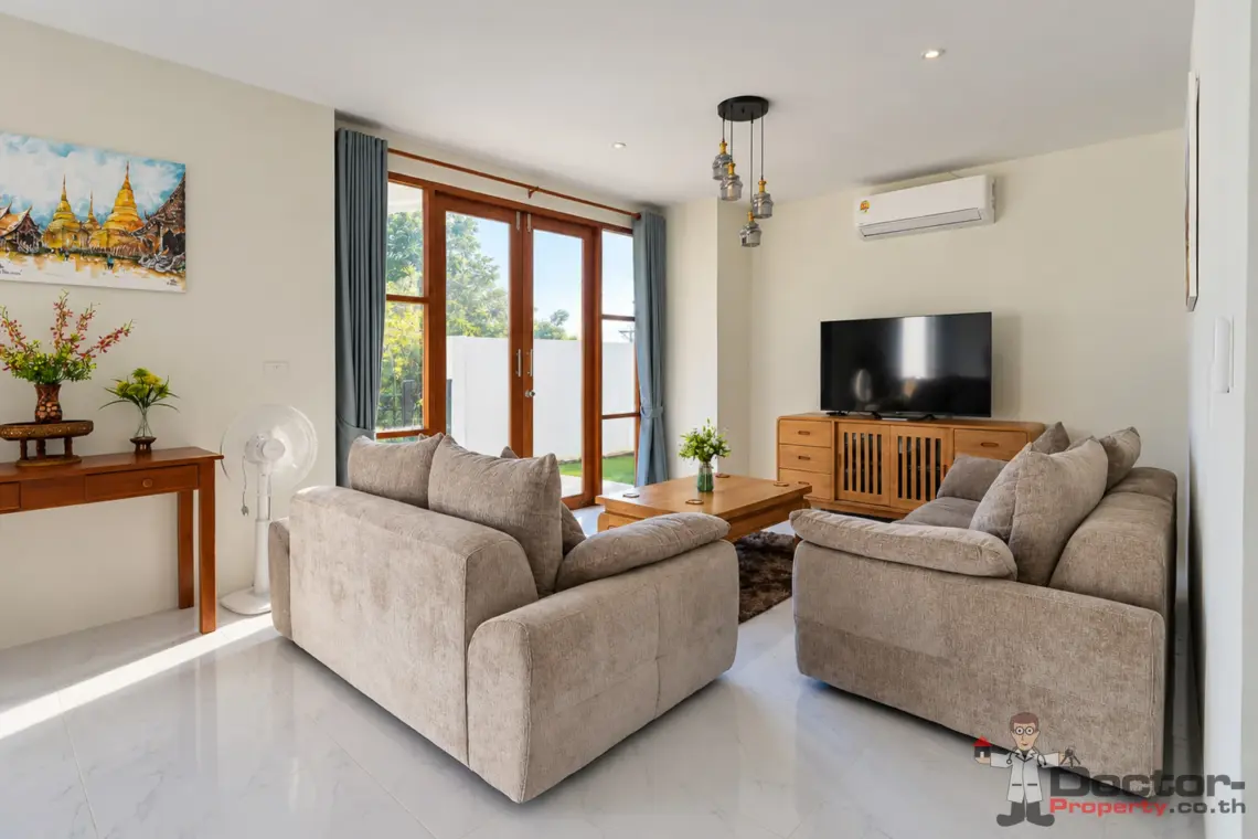Living room overview at the 4 bedroom pool villa in Plai Laem, Koh Samui