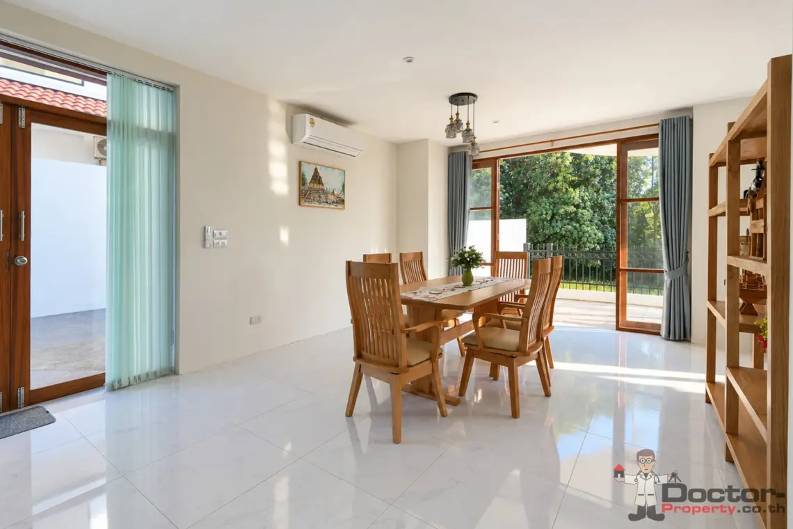 Dining and terrace doors at the 4 bedroom pool villa in Plai Laem, Koh Samui