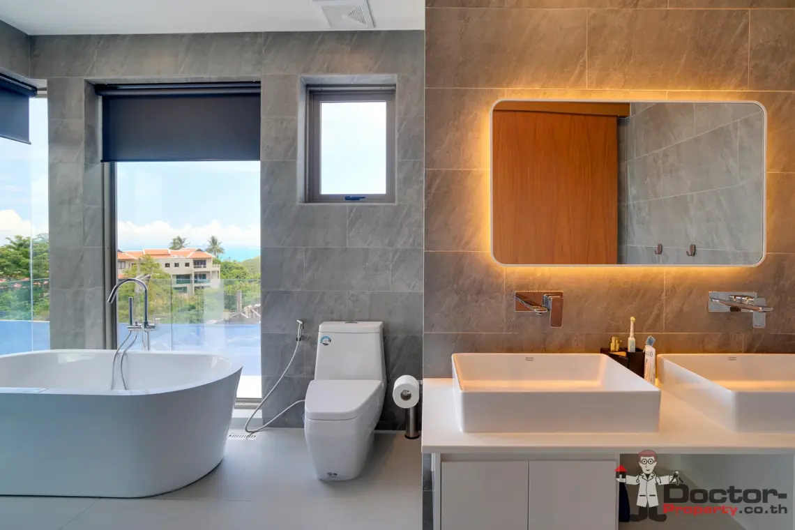 3 Bedroom Sea View Pool Villa in Chaweng Noi, Koh Samui