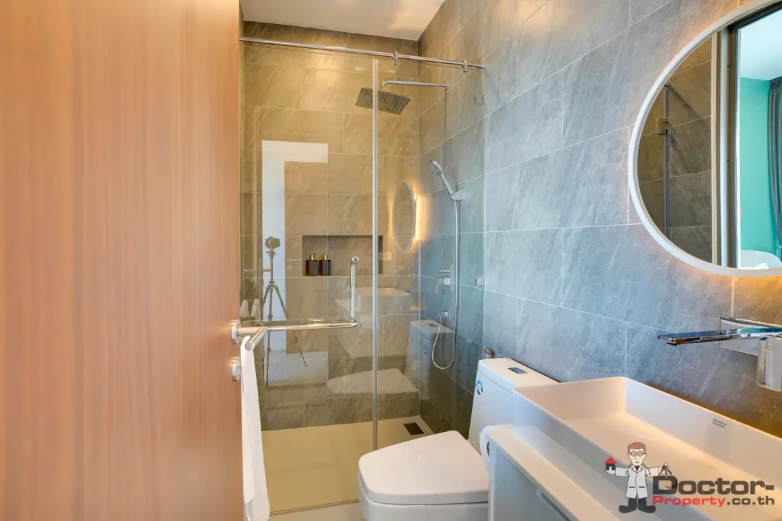 3 Bedroom Sea View Pool Villa in Chaweng Noi, Koh Samui